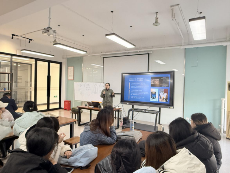 以AI漫剧为翼，常州打造数字文化新高地 ——数字文化创意内容应用服务的创新实践